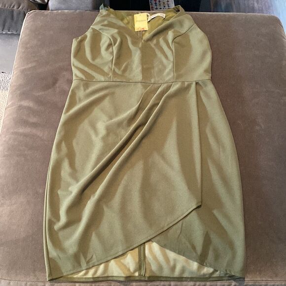 Women’s Green V-Neck Sleeveless Short Cocktail Party Dress Zip Back Size XL NWT - Picture 11 of 11
